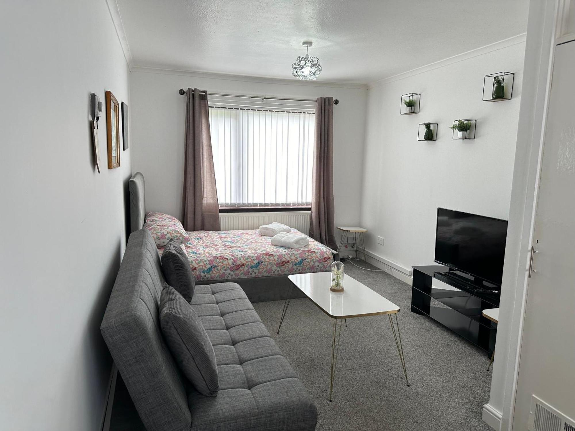 Lovely 3 Bedroom House Close To City Centre Peterlee Kültér fotó